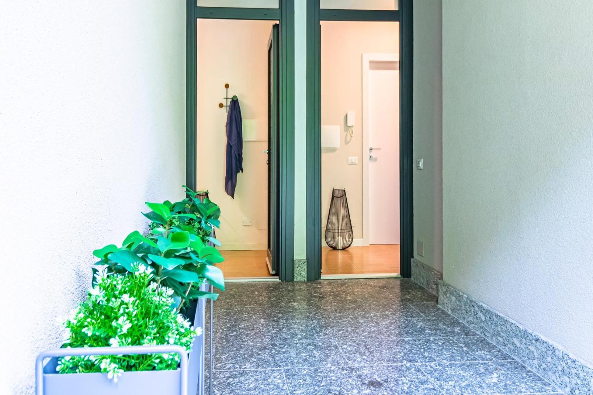 Ninfea Apartments By Wonderful Italy Lezzeno Exterior photo