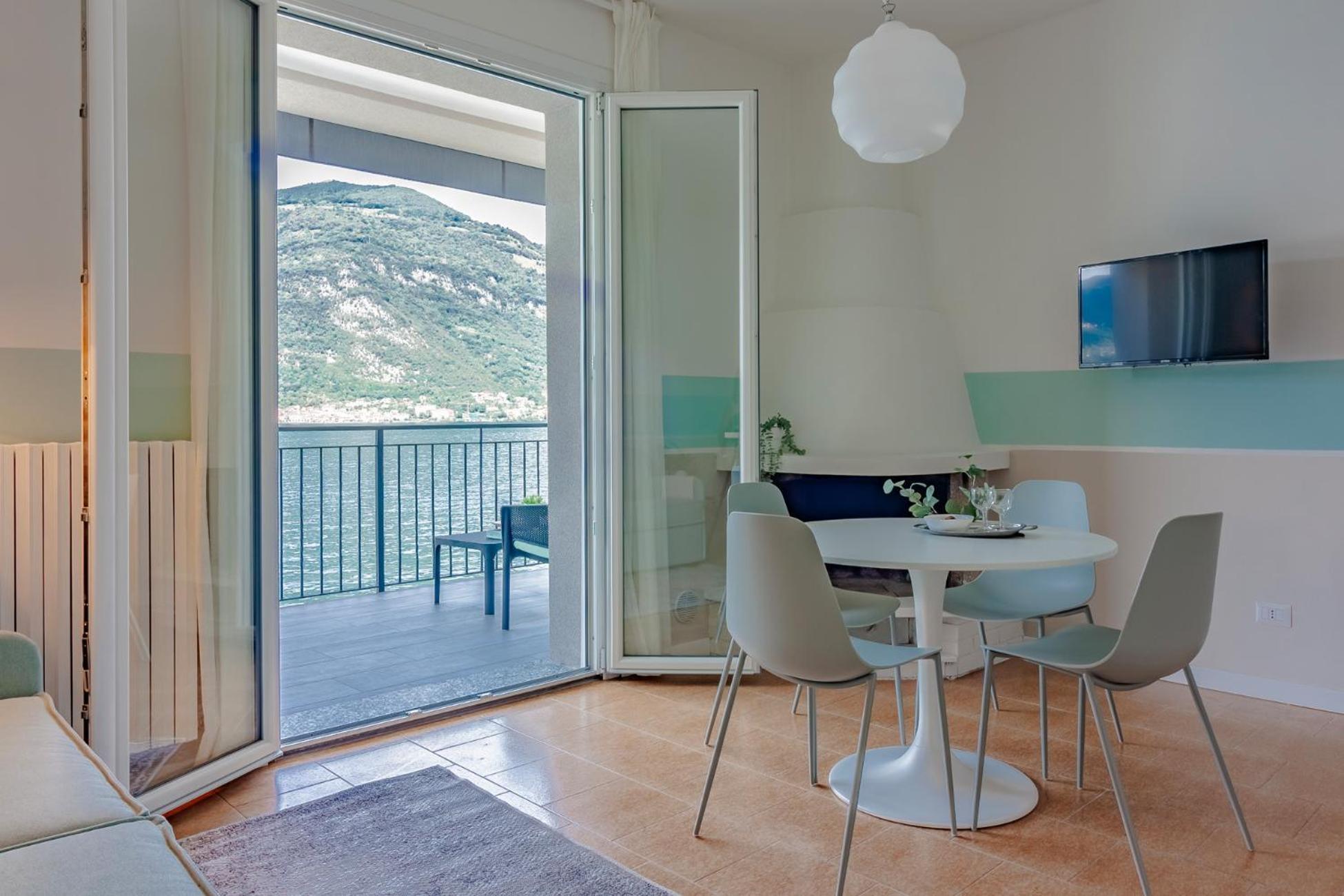 Ninfea Apartments By Wonderful Italy Lezzeno Exterior photo