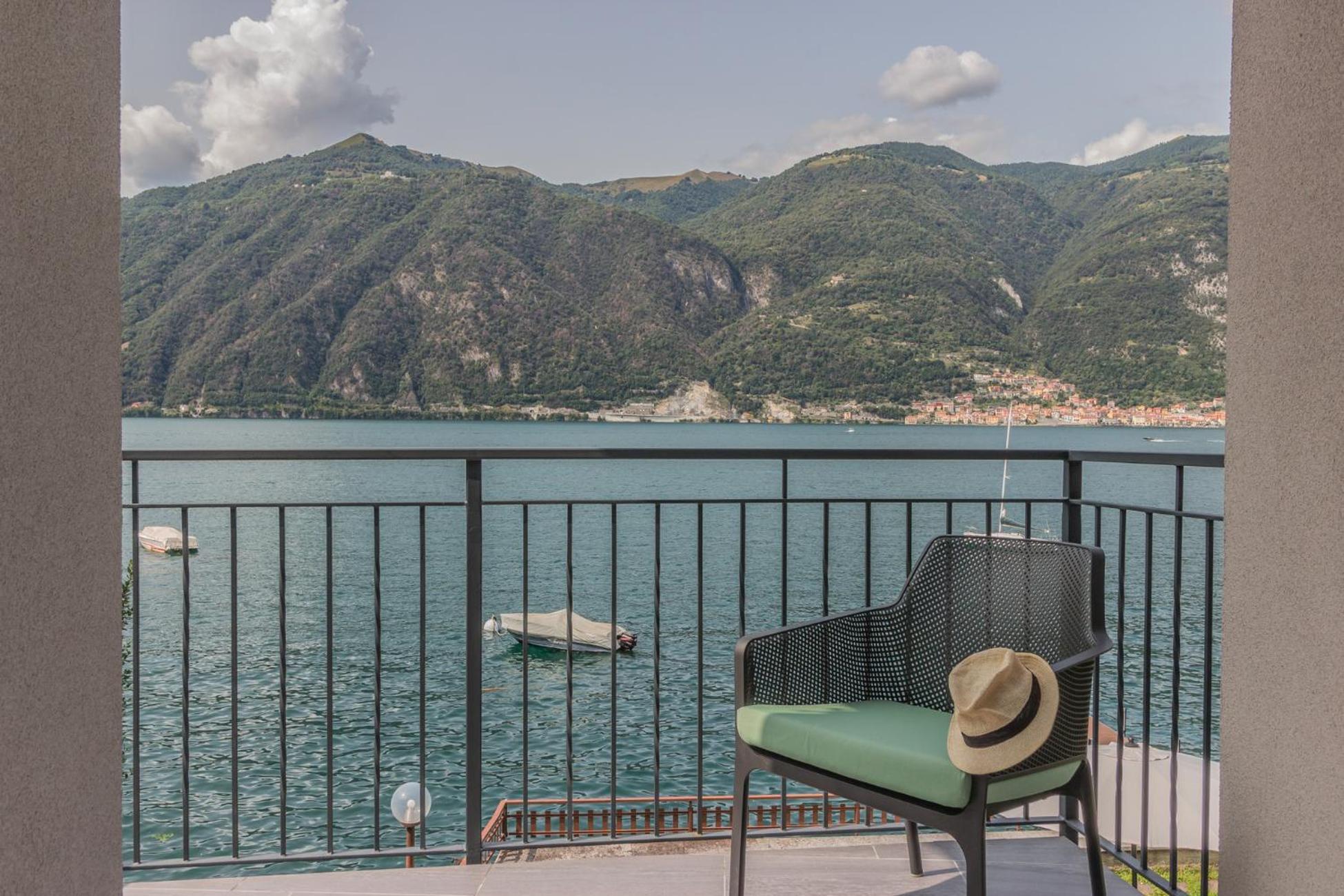 Ninfea Apartments By Wonderful Italy Lezzeno Exterior photo